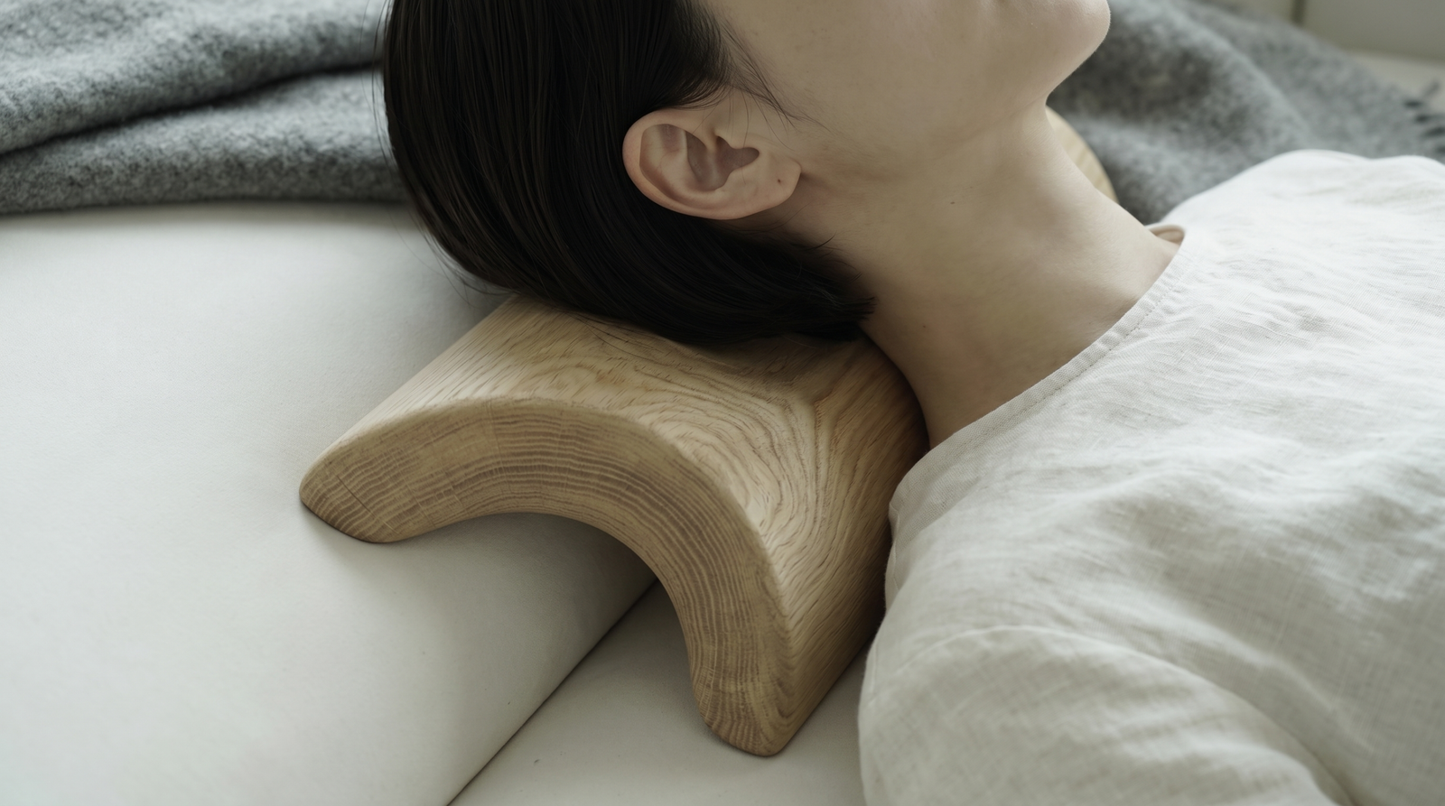 The Wooden Pillow I Almost Gave Up On